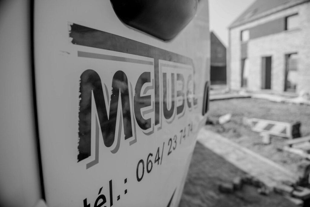 Ancien logo de Metubel - Evolution, maîtrise, continuité